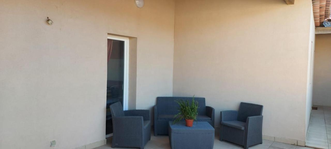 Superbe Appartement 3 Min A Pied De La Mer Ла-Сейн-сюр-Мер Экстерьер фото